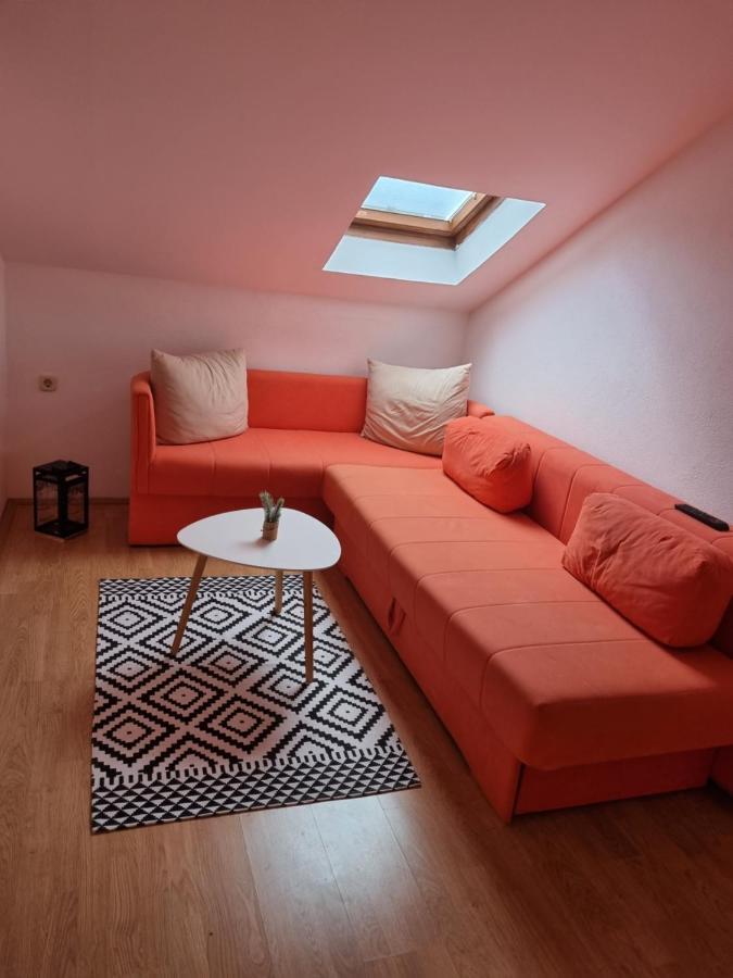 Apartmani Slavica Біоград-на-Мору Екстер'єр фото